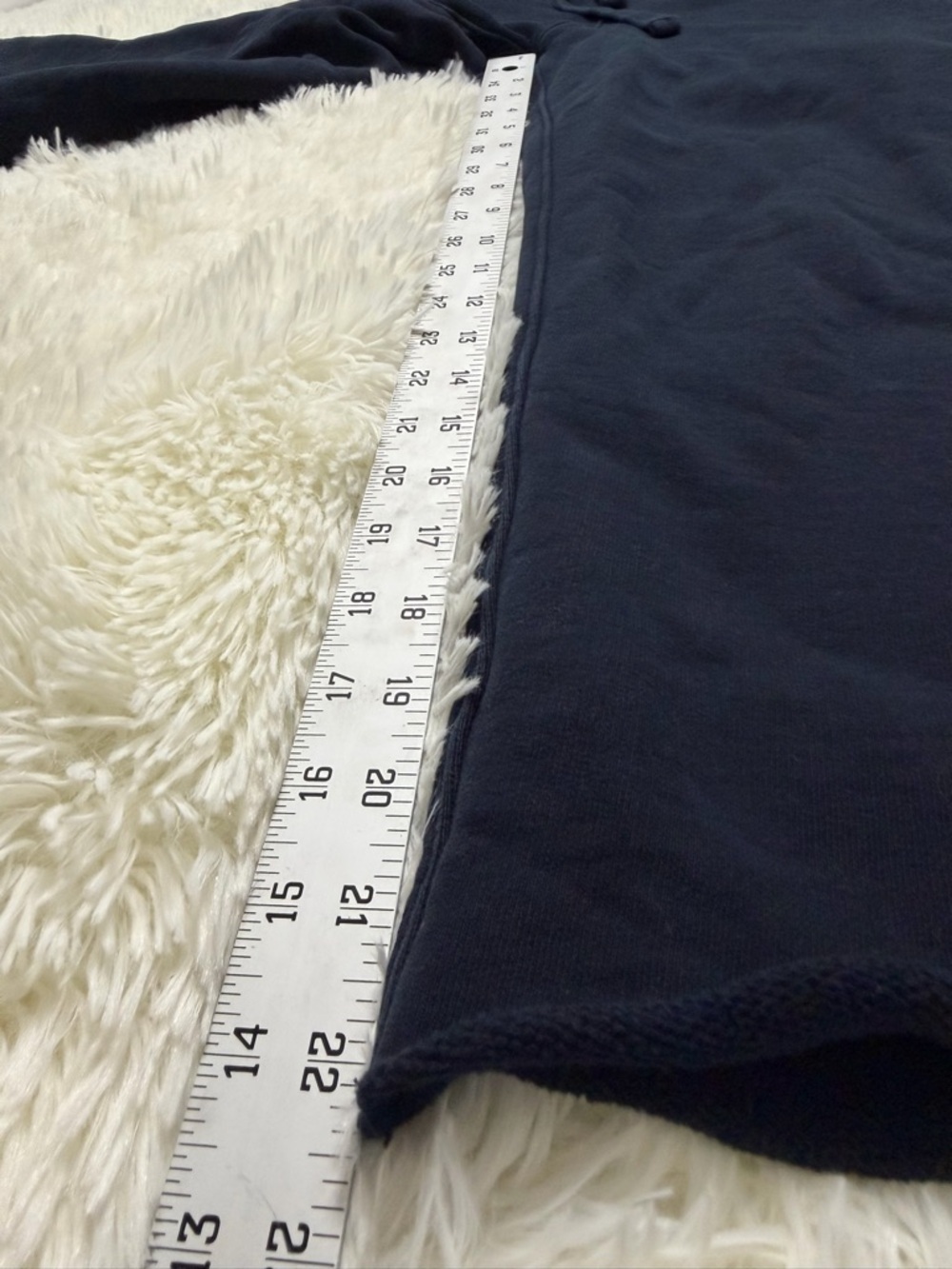 Frank & Eileen Navy
Cozy and comfy Catherine Wide Leg Sweatpants Cropped Large - Picture 8 of 12